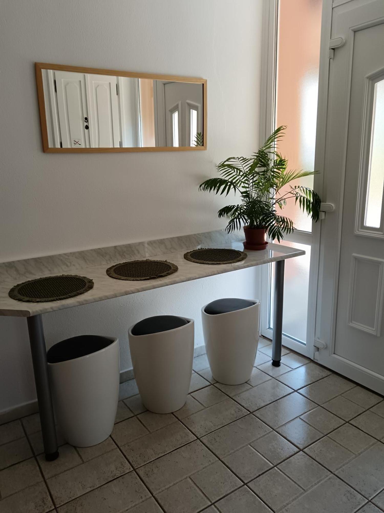 Harsfa Apartman Mako Bagian luar foto